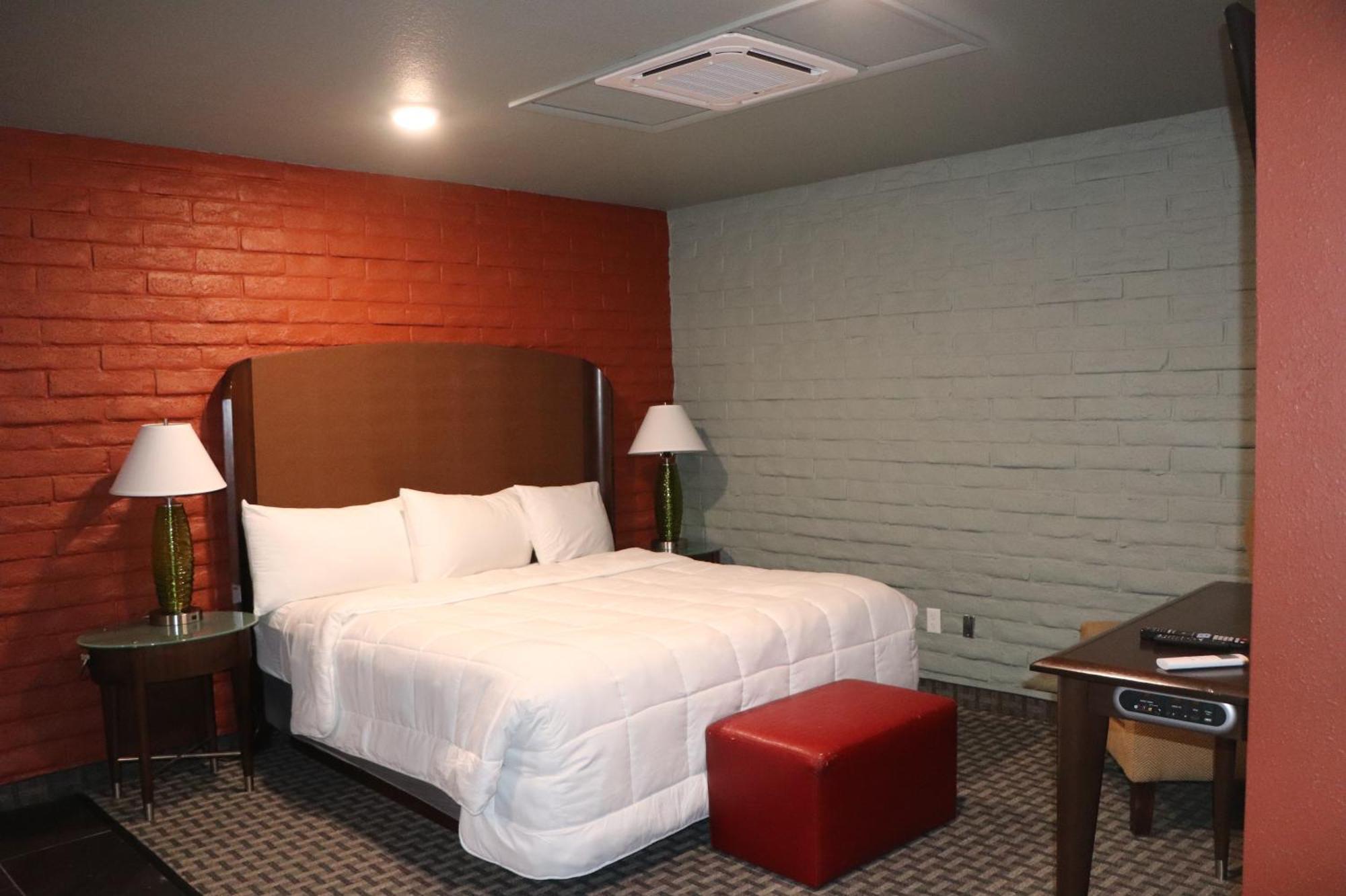 Historic Cow Palace Inn Lamar Extérieur photo